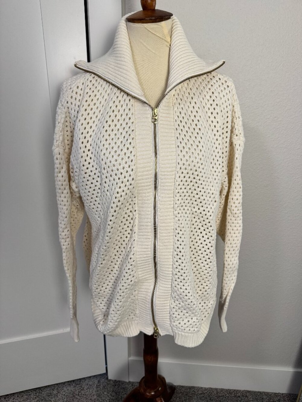 Varley 100% Cotton Open Knit Zip Up Jacket Ivory Cream Medium